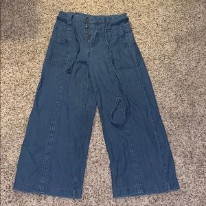 American Eagle Wide leg pants!